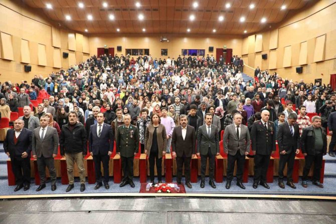 Akif Sivas’ta Anıldı