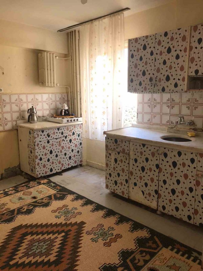Nallıhan’da Depremzedelerin Yaraları Sarılmaya Devam Ediyor