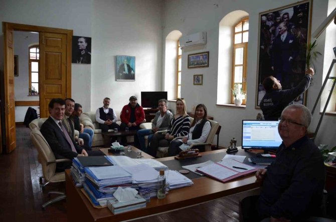 Gömeç’te Yapılması Planlanan Triatlon İçin Ziyarette Bulundular