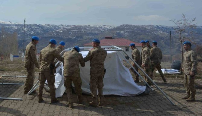 Adaklı’da Deprem Tatbikatı Yapıldı