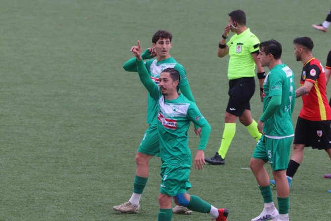 Ermaş Muğlaspor 6-0’lık Galibiyet İle Liderlik Koltuğuna Oturdu