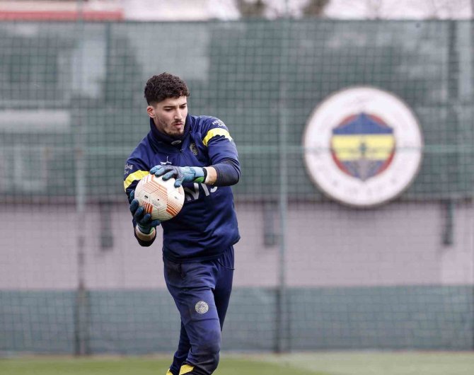 Fenerbahçe, Sevilla Maçı Hazırlıklarına Devam Etti