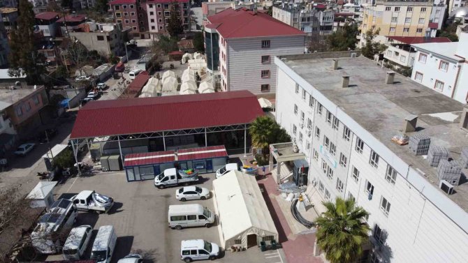 Öğrencilerde Okul Heyecanı, Velilerde Deprem Korkusu