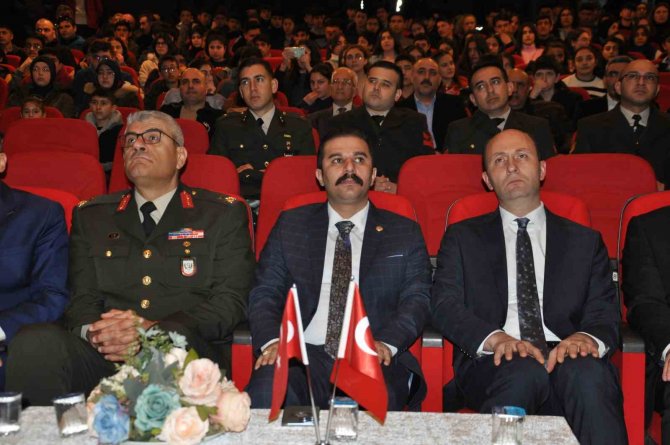 Kars’ta İ̇stiklal Marşı’nın Kabulü Ve Mehmet Akif Ersoy’u Anma Günü
