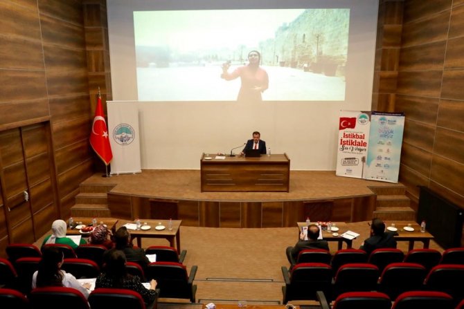 Büyükşehir’in ‘İ̇stikbal İ̇stiklale Ses Veriyor’ Yarışmasında Dereceye Girenler Belli Oldu