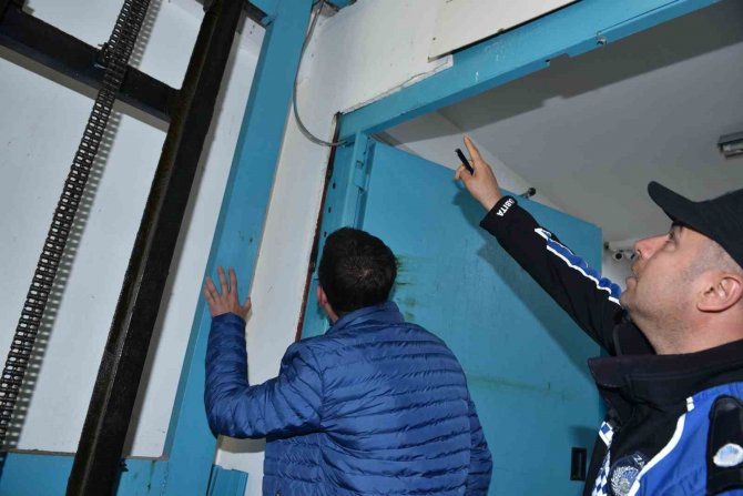 Kepez’de Kolon Denetimi