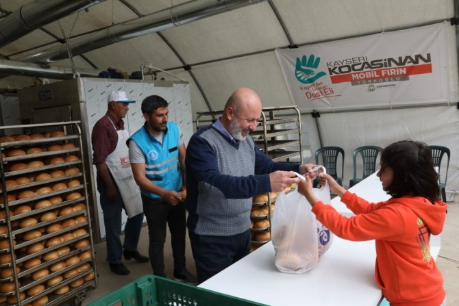Başkan Çolakbayrakdar’a Mobil Fırın Teşekkürü
