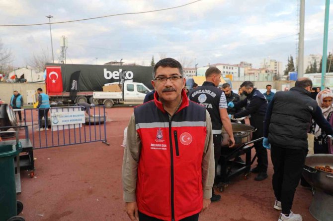 Başkan Çelik, Adıyaman’dan Depremzedelerin Dua Ve Teşekkürlerini İletti