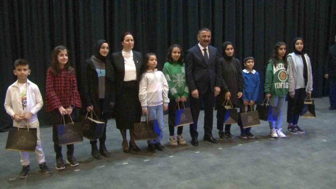 Siirt, İ̇stiklal Marşı’nın Kabulü Ve Mehmet Akif Ersoy’u Anma Gününü Kutladı