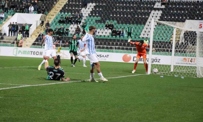 Spor Toto 1. Lig: Denizlispor: 0 - Erzurumspor Fk: 2