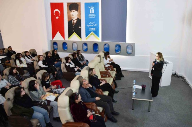 Dünya Havacı Kadınlar Haftası Söyleşisi Düzenlendi