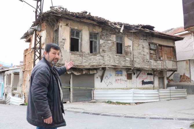 Asrın Felaketi Osmanlı Konağını Yıkamadı