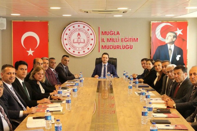 Muğla’da Eğitim Yöneticileri Afet Sonrası Yapılan Çalışmaları Değerlendirdi