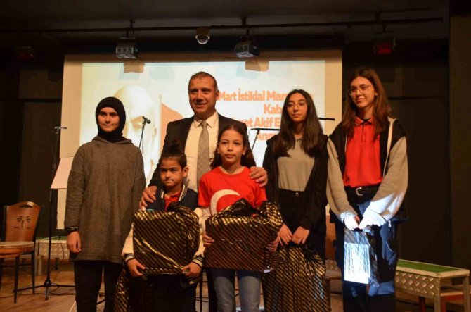 Didim’de İ̇stiklal Marşı’nın Kabul 102’nci Yıl Dönümü Kutlandı