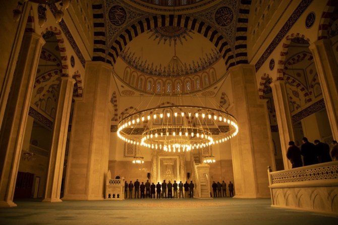 Şaheser Gibi Yükselen Recep Tayyip Erdoğan Camii Göz Kamaştırıyor