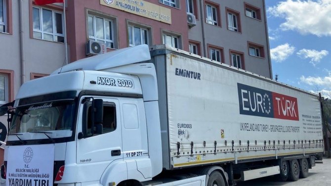 Öğrenciler Tarafından Depremzedeler İçin Toplanan Yardımlar Bölgeye Ulaştı