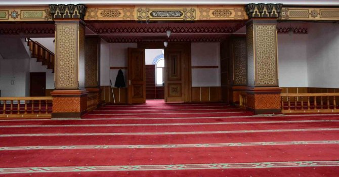 Unutulmaya Yüz Tutan Sanat Dünyada İlk Kez Bir Camide Uygulandı