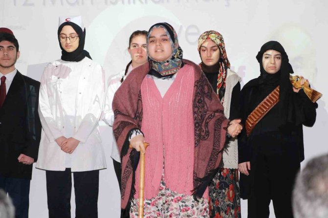 Çiftlikköy’de İ̇stiklal Marşı’nın Kabulünün 102’inci Yıldönümü Kutlandı