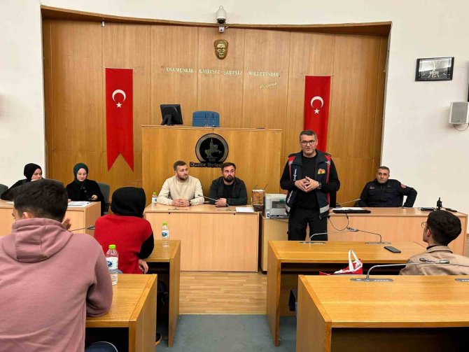 Geçler Gönüllü Arama Kurtarma Ekibi Olacak