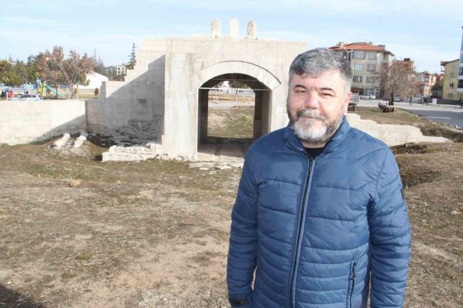 Gizemini Koruyan Tarihi Yer Altı Kaçış Tünellerinin Turizme Kazandırılması Talebi