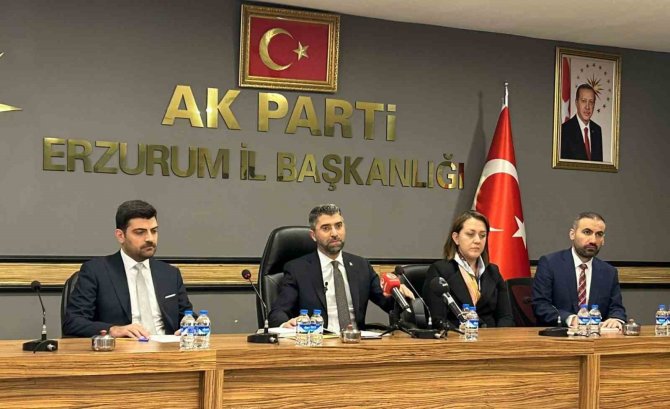 Ak Parti Erzurum İ̇l Başkanı Küçükoğlu Basın Mensuplarıyla Bir Araya Geldi