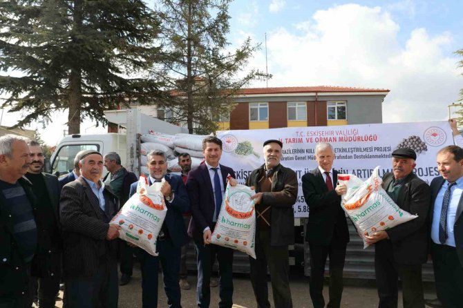 Alpu’da Nohut Üreticilerine Yüzde 50 Hibeli Tohum Desteği