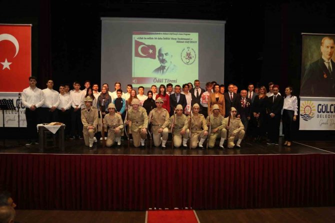 Mehmet Akif Ersoy Gölcük’te Anıldı