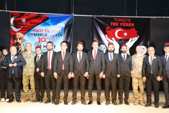 Hakkari’de İ̇stiklâl Marşı’nın Kabulü Ve Mehmet Akif Ersoy’u Anma Günü Programı