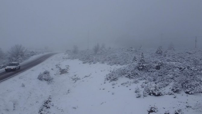 Afyonkarahisar’da Mart Ayında Kar Sürprizi