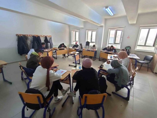 Hisarcık 15 Temmuz Şehitleri Anadolu Lisesinde Psikososyal Destek Çalışması