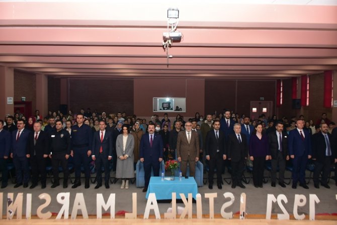 Mehmet Akif İ̇nönü’de De Anıldı