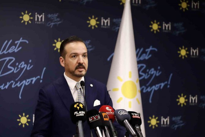 İ̇yi̇ Parti Sözcüsü Kürşad Zorlu Partisinin Milletvekili Aday Adaylığı Ücretlerini Açıkladı