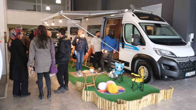 Depremlerin Ardından Karavanlara İlgi Yoğun