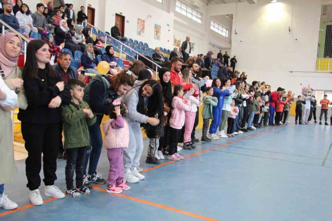 Batman’da Depremzede Çocuklar Moral Buldu