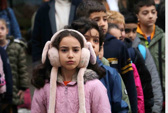 Deprem Sonrası Adana’da Eğitime Başlandı