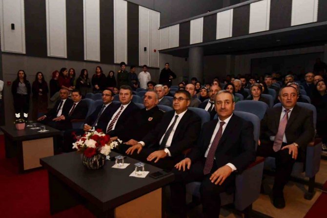 İ̇stiklal Marşı’nın Kabulünün 102. Yılı Kutlandı