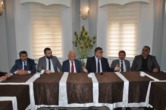 Kars’ta Altılı Masanın İl Başkanları Basınla Buluştu
