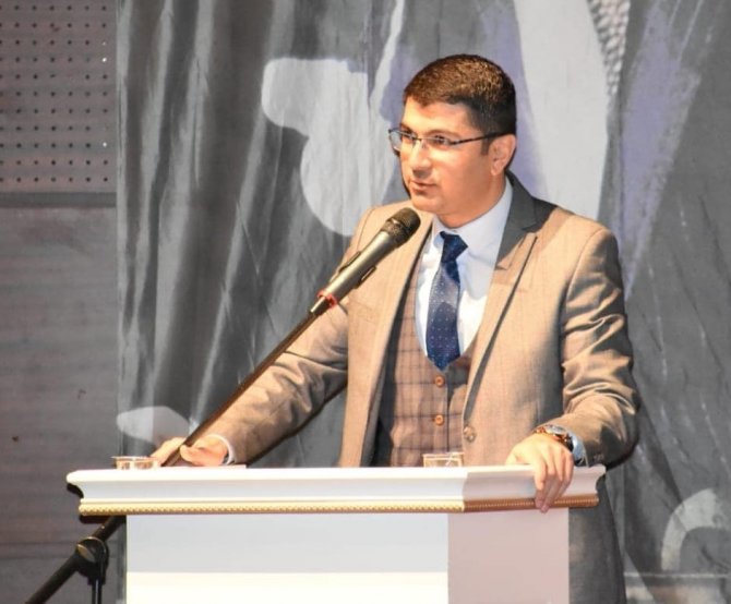Kütahya İ̇l Müdürlüğü Görevinden İstifa Edip Uşak Ak Parti’den Aday Adayı Oldu