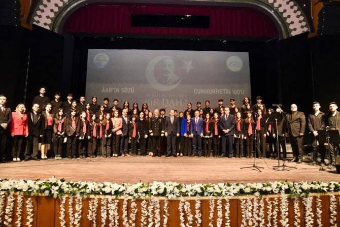 Mersin’de İ̇stiklal Marşının 102. Yıl Dönümü Kutlandı