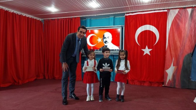 Bozyazı’da İ̇stiklal Marşının Kabulü Kutlandı
