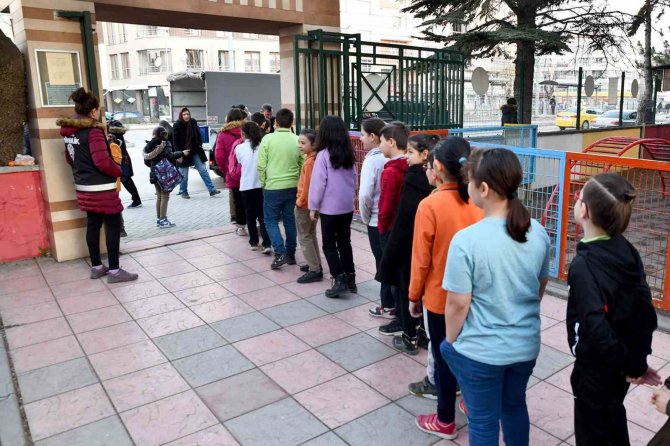 Tepebaşı’nın Beslenme Desteği 12 Bin 540 Öğrenciye Ulaştı