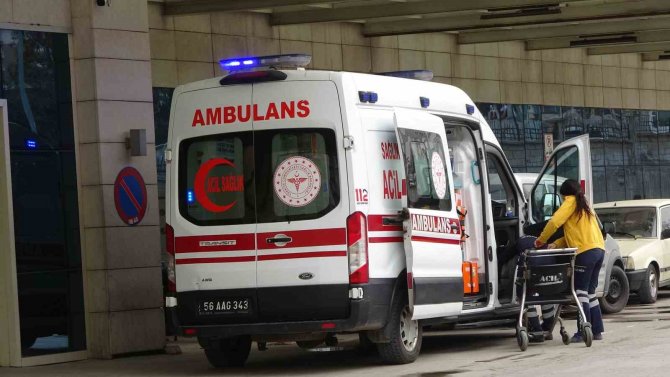 Siirt’te Kayalıklardan Düşen Genç Kız Hayatını Kaybetti