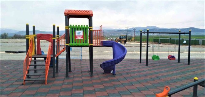 Adıyaman’da Çocuklar Gülsün Diye Konteyner Kente Çocuk Parkı