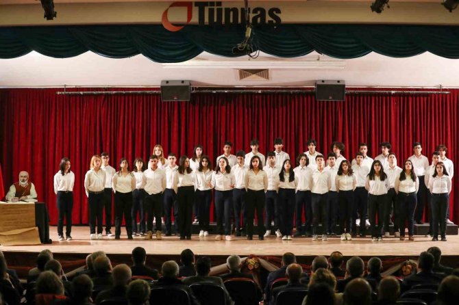 Aliağa’da İ̇stiklal Marşı’nın Kabulü Ve Mehmet Akif Ersoy’u Anma Günü Kutlandı