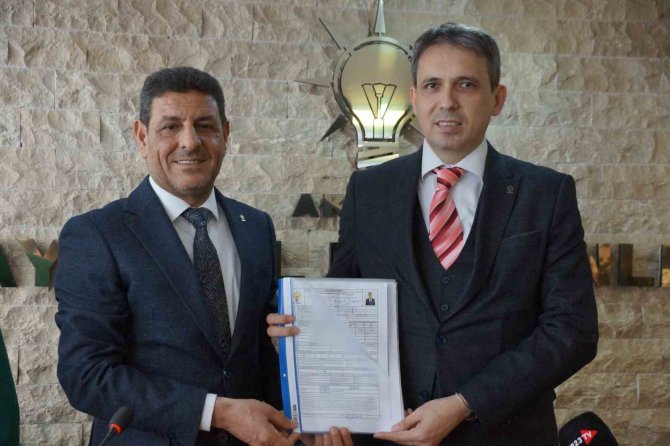 İ̇ş Adamı Subaşı Ak Parti’den Milletvekilliği Aday Adaylığı Başvurusu Yaptı