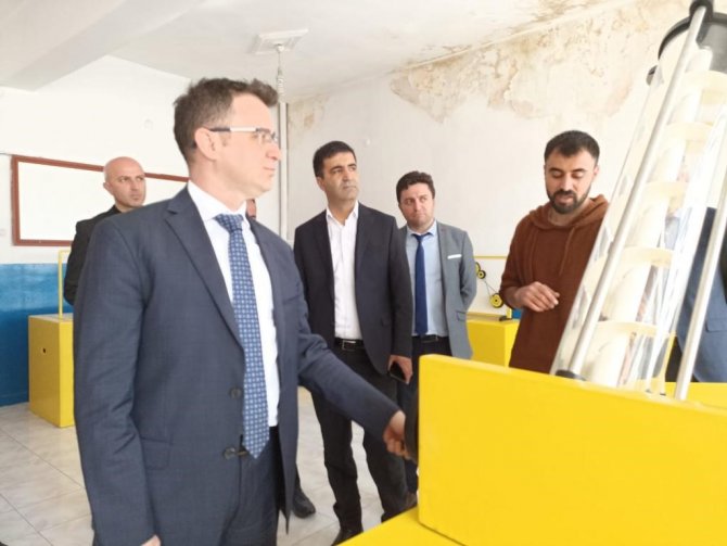 Van’da Projeler Sergilendi