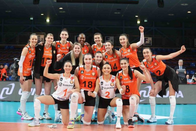 Cev Şampiyonlar Ligi: Developres Rzeszow: 1 - Eczacıbaşı Dynavit: 3