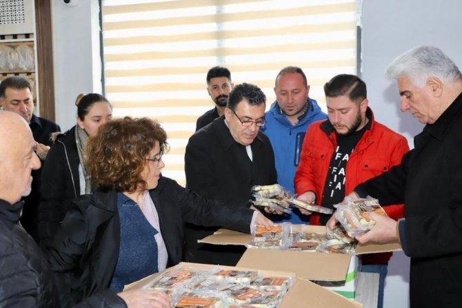 Ardahan’da Üretilen Kavurmalar Depremzedelere Gönderildi