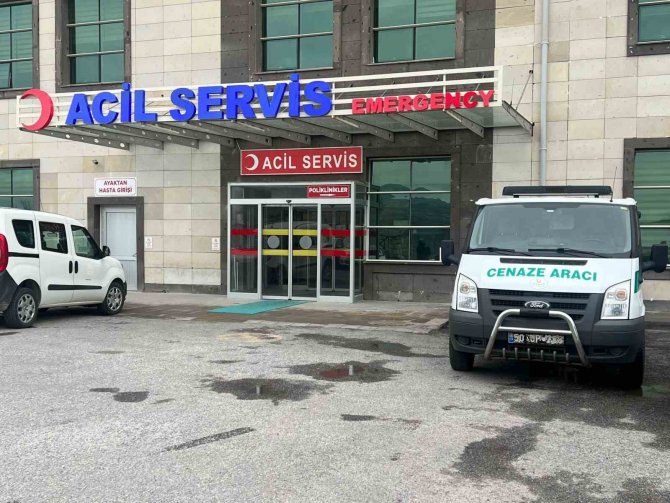 Otel Odasında Ölü Bulunan Çiftin Karbonmonoksit Gazından Zehirlendiği İddiası