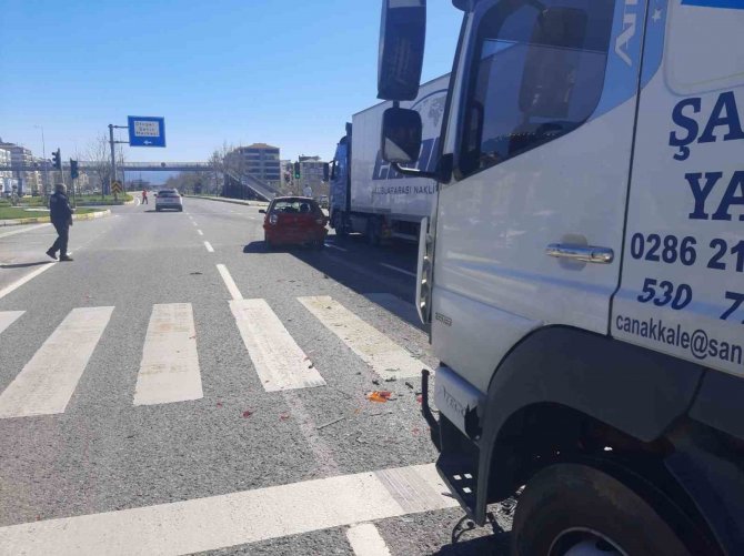 Edremit’te Zincirleme Trafik Kazası: 1 Yaralı